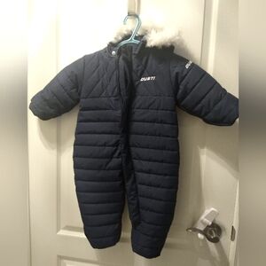 Gusti snow suit